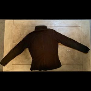 Black full zip North Face jacket